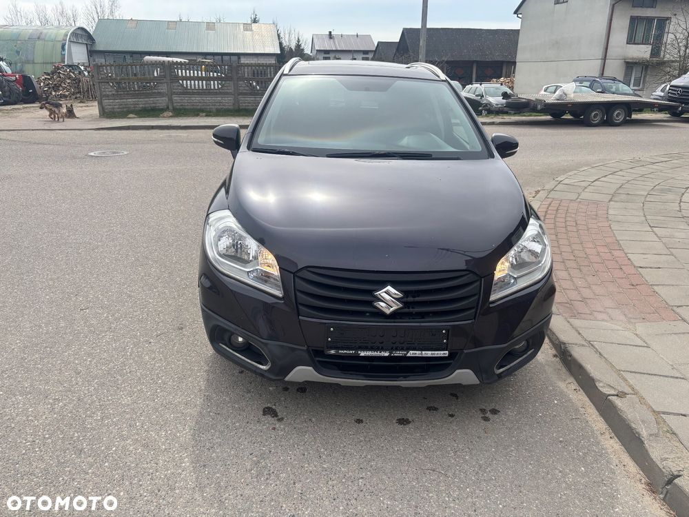 Suzuki SX4 S-Cross 1.6 DDiS Premium 4WD - 2
