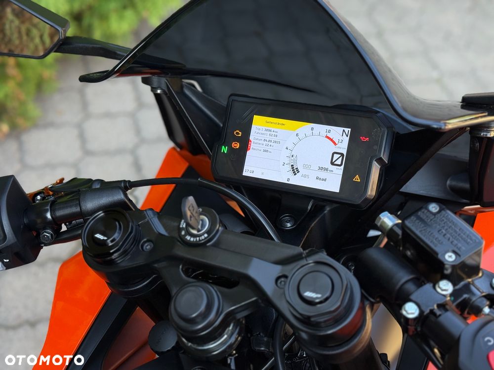 KTM RC 125 - 21