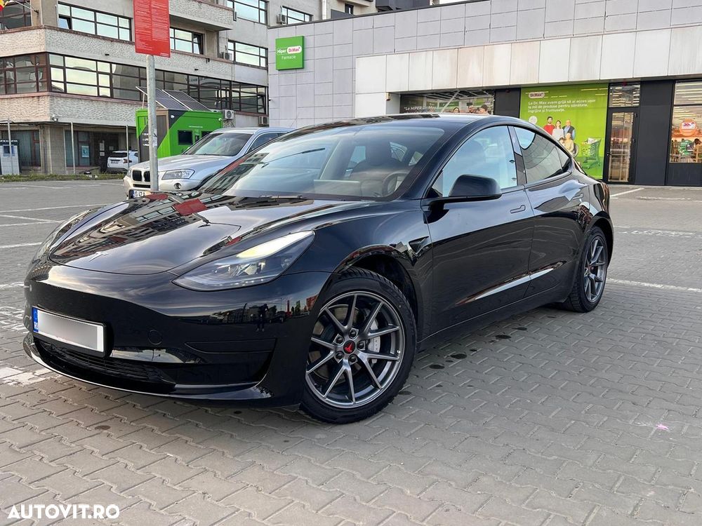 Tesla Model 3 Standard - 1