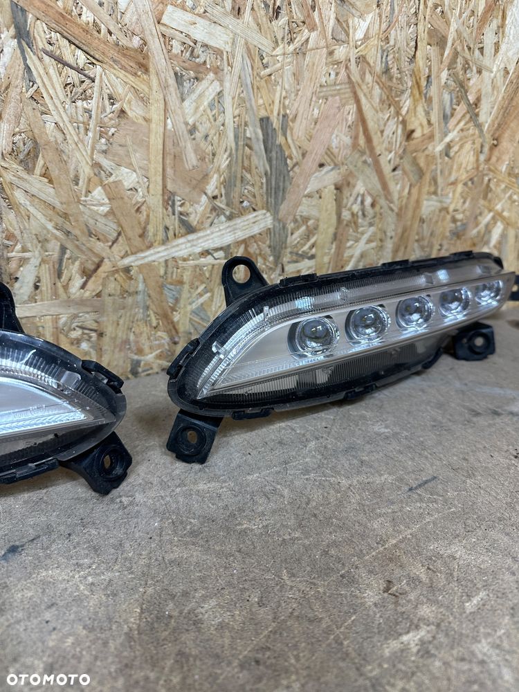 HYUNDAI TUCSON III HALOGEN DRL PRAWY LEWY 92207-D7000 92208-D7000 - 8