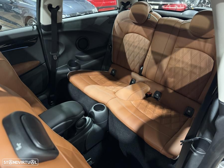 MINI 3 Portas Cooper SE Camden Edition - 29