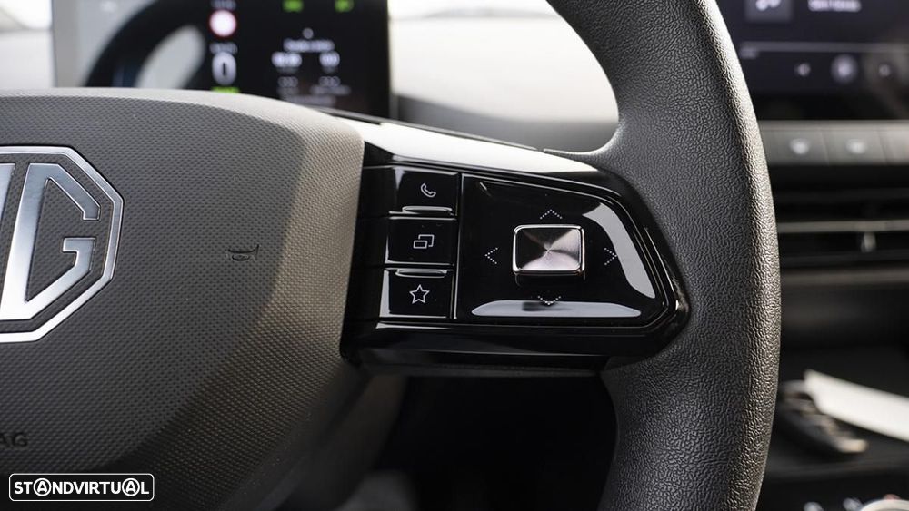 MG MG4 51 kWh Standard - 38