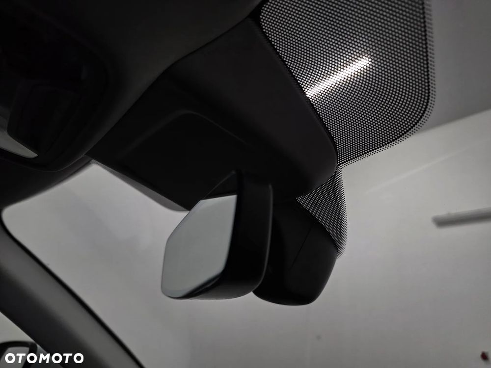 Audi Q3 35 TDI S tronic - 27