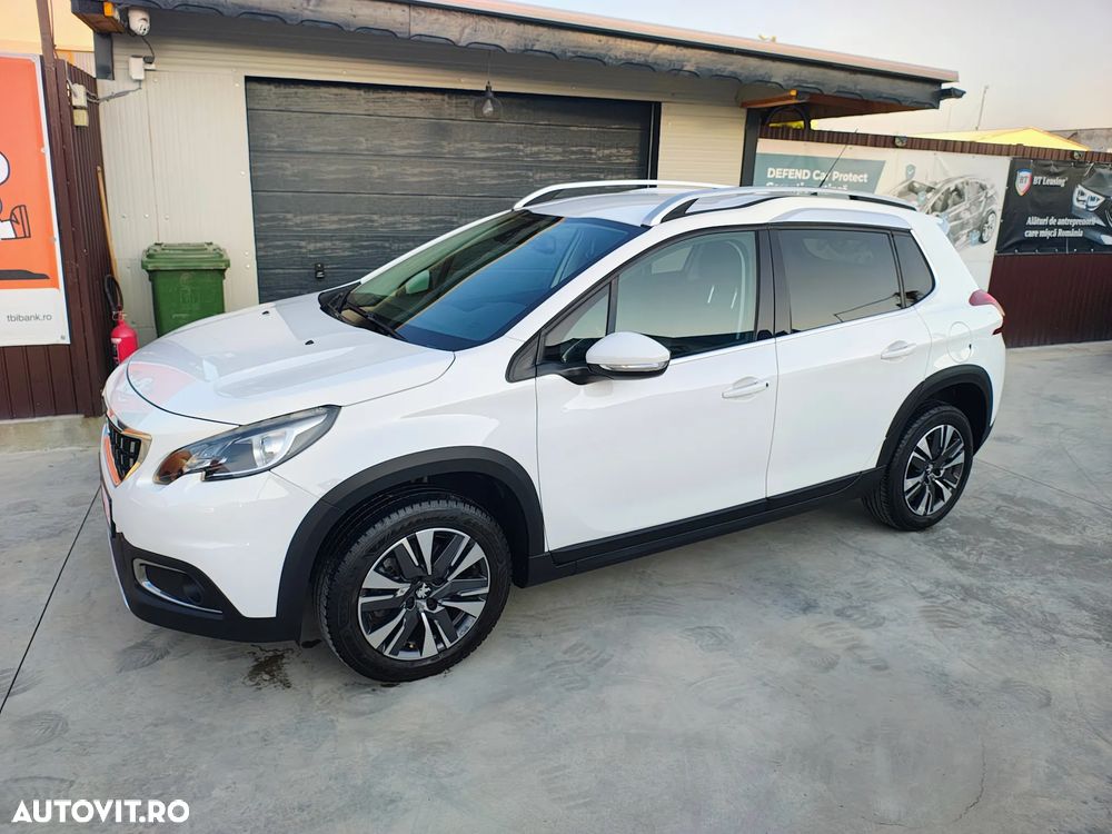 Peugeot 2008 PureTech 110 Stop&Start Allure - 2