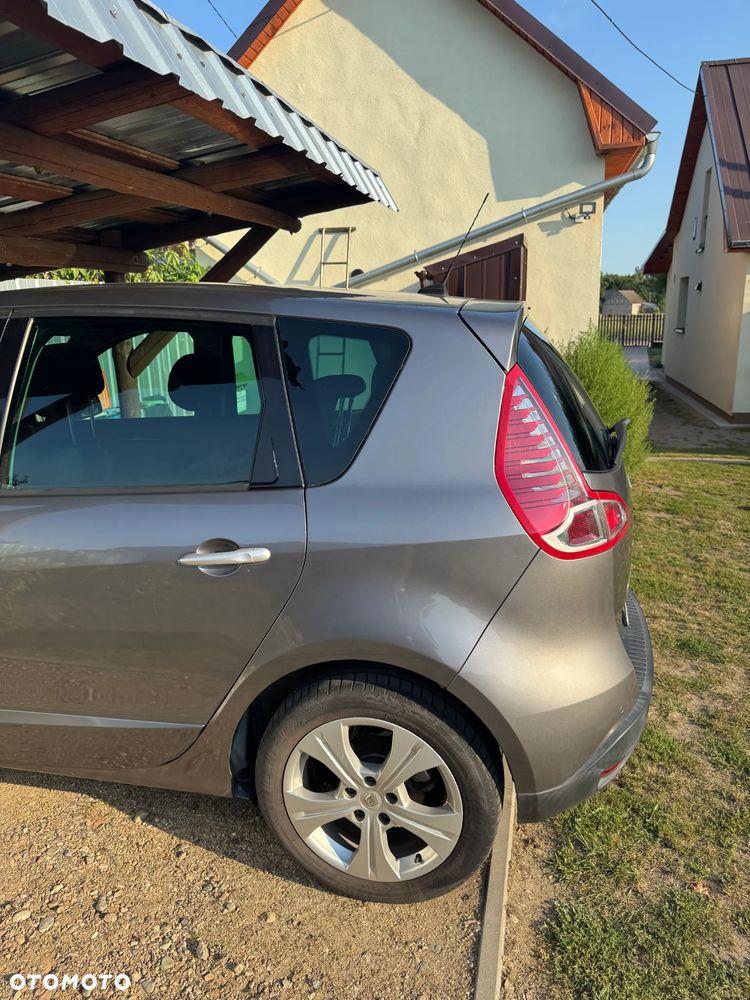Renault Scenic TCe 130 Luxe - 10