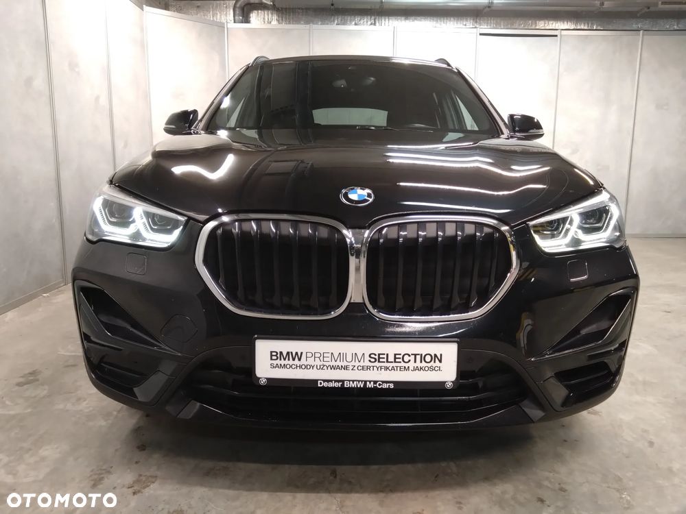 BMW X1 xDrive20i Sport Line - 7