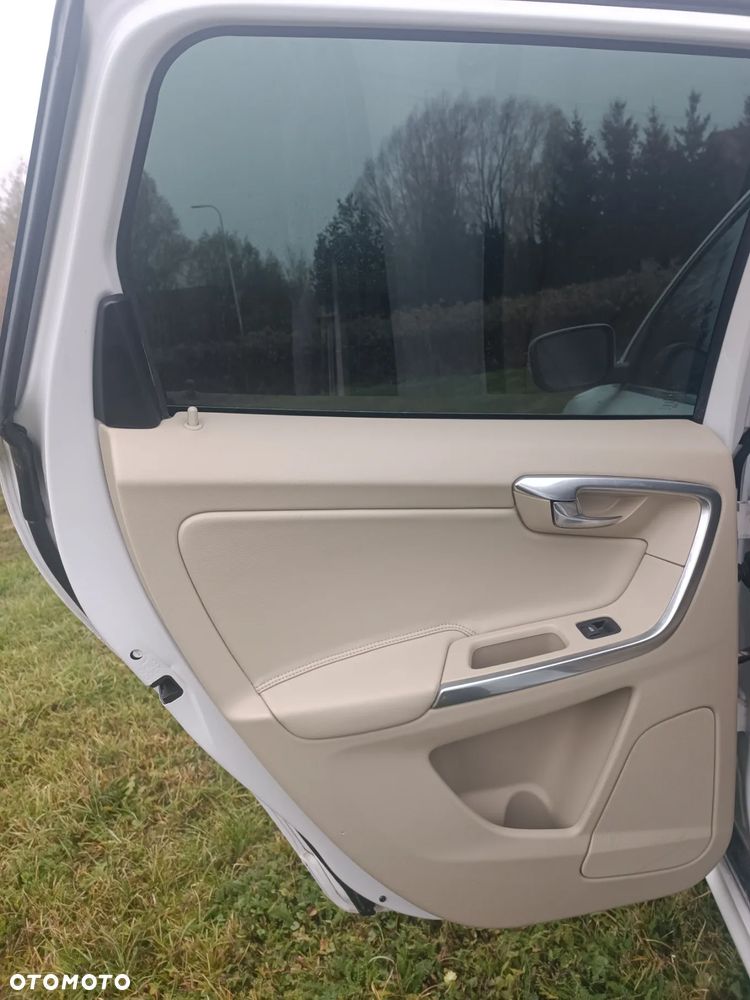 Volvo XC 60 - 11