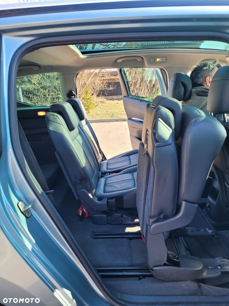 Peugeot 5008 2.0 HDi Premium + - 14
