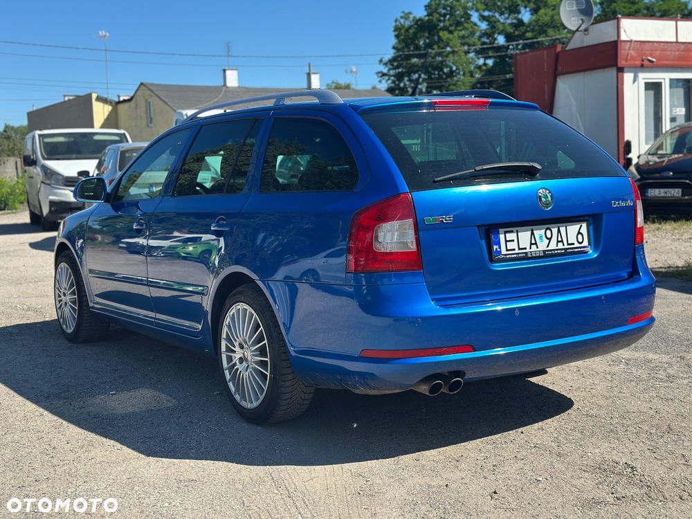 Skoda Octavia 2.0 TDI RS - 10