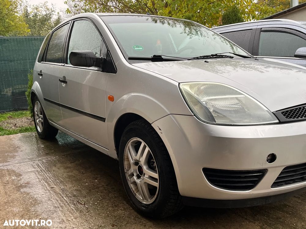 Ford Fiesta 1.3 - 5