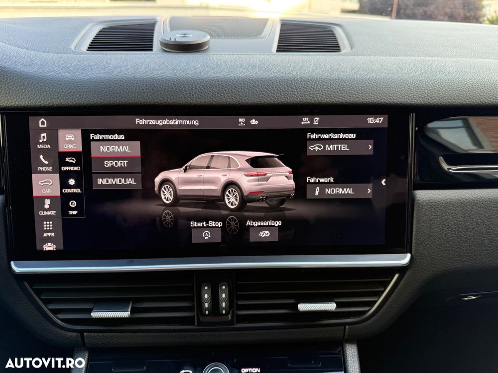 Porsche Cayenne Tiptronic S - 30