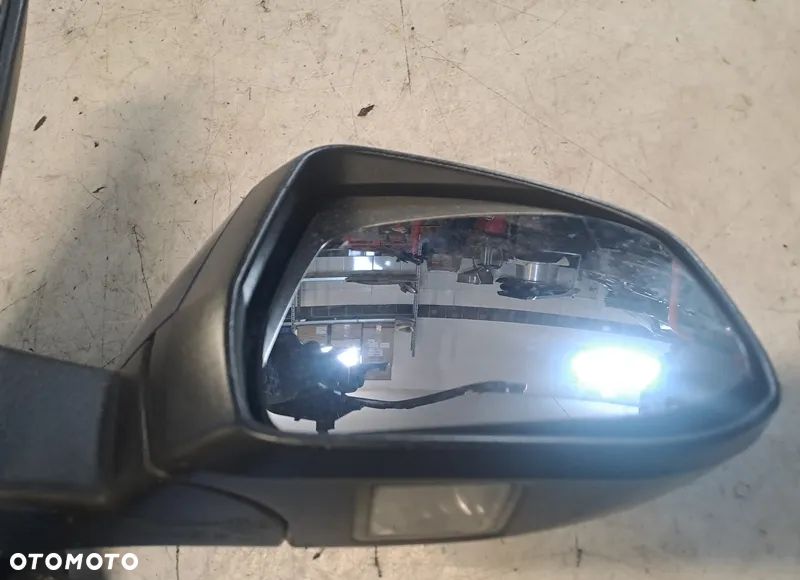 FORD MONDEO MK4 13r KOMBI LUSTERKO PRAWE UD EUROPA - 4
