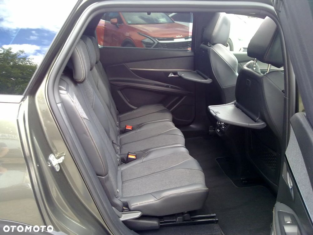 Peugeot 5008 1.6 PureTech GT Line S&S EAT8 - 20