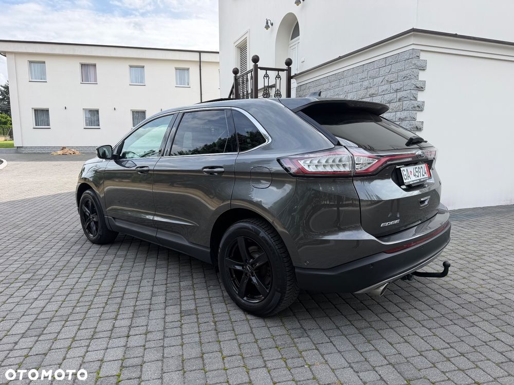 Ford Edge 2.0 TDCi Bi-Turbo 4x4 Titanium - 13