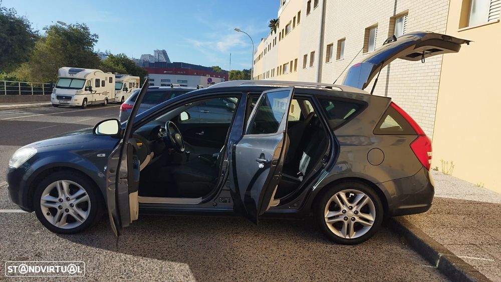 Kia Ceed SW 1.6 CRDi EX - 5