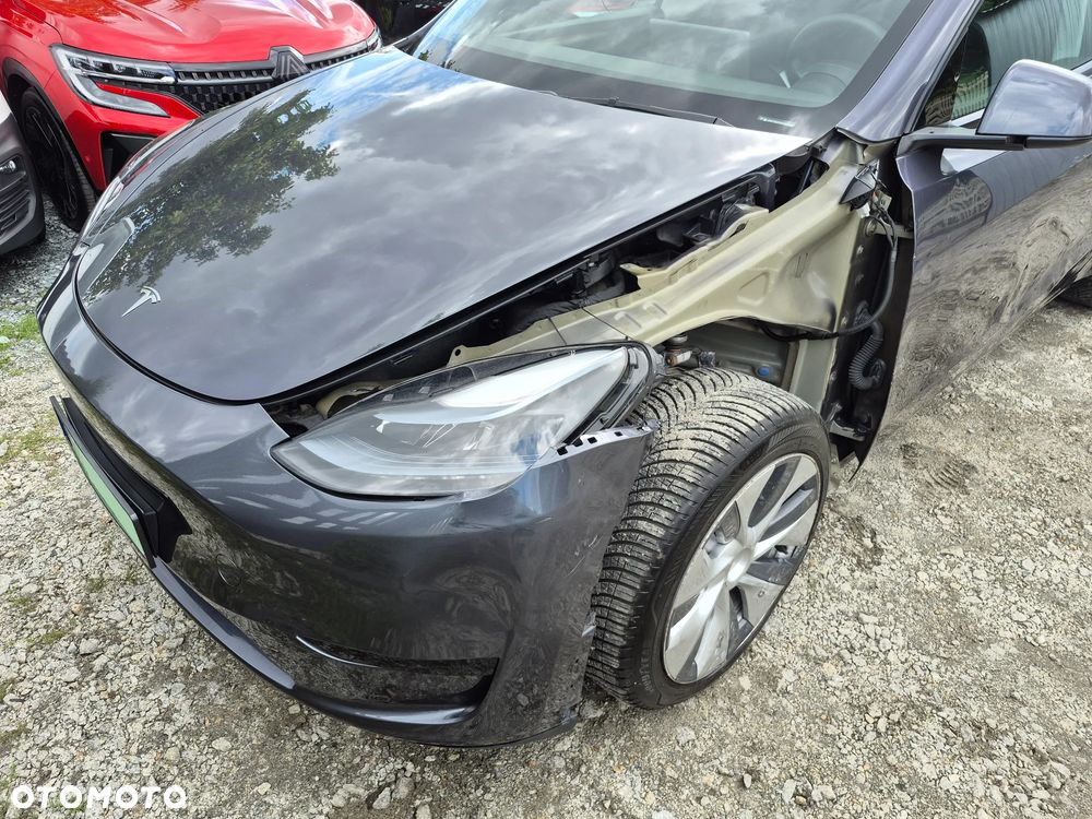 Tesla Model Y RWD - 21