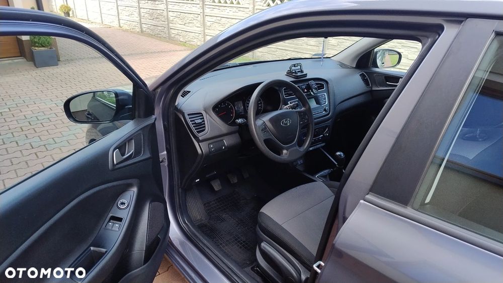 Hyundai i20 1.2 Comfort - 16