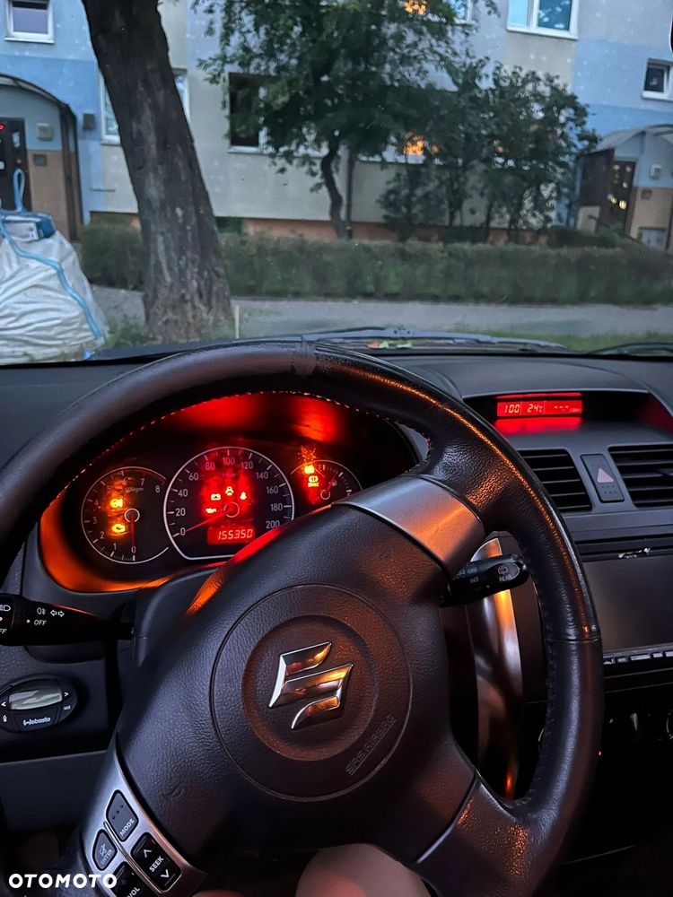 Suzuki SX4 - 9