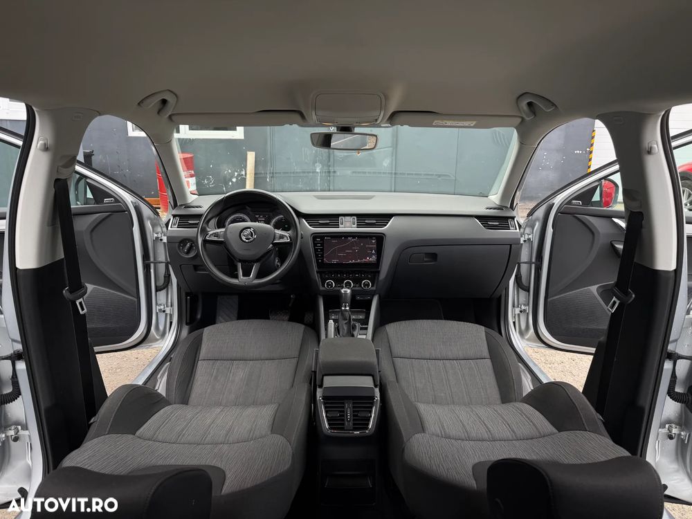 Skoda Octavia 1.6 TDI DSG Ambition - 13