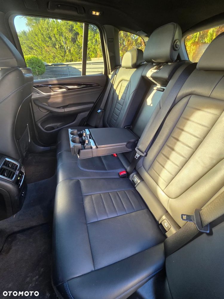 BMW iX3 80kWh Impressive - 10