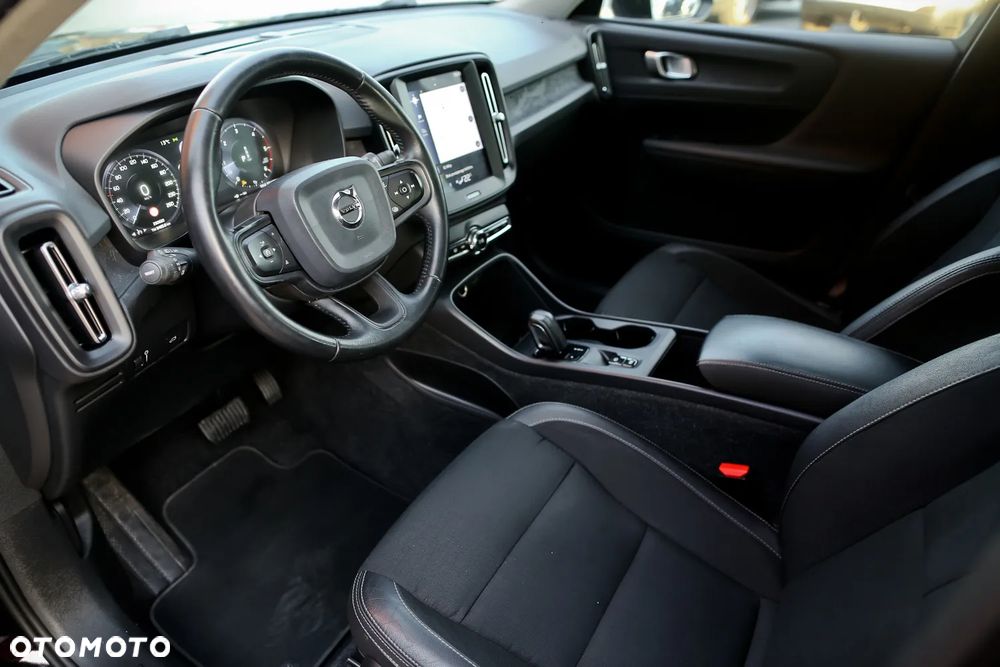 Volvo XC 40 D3 AWD Geartronic Inscription - 18