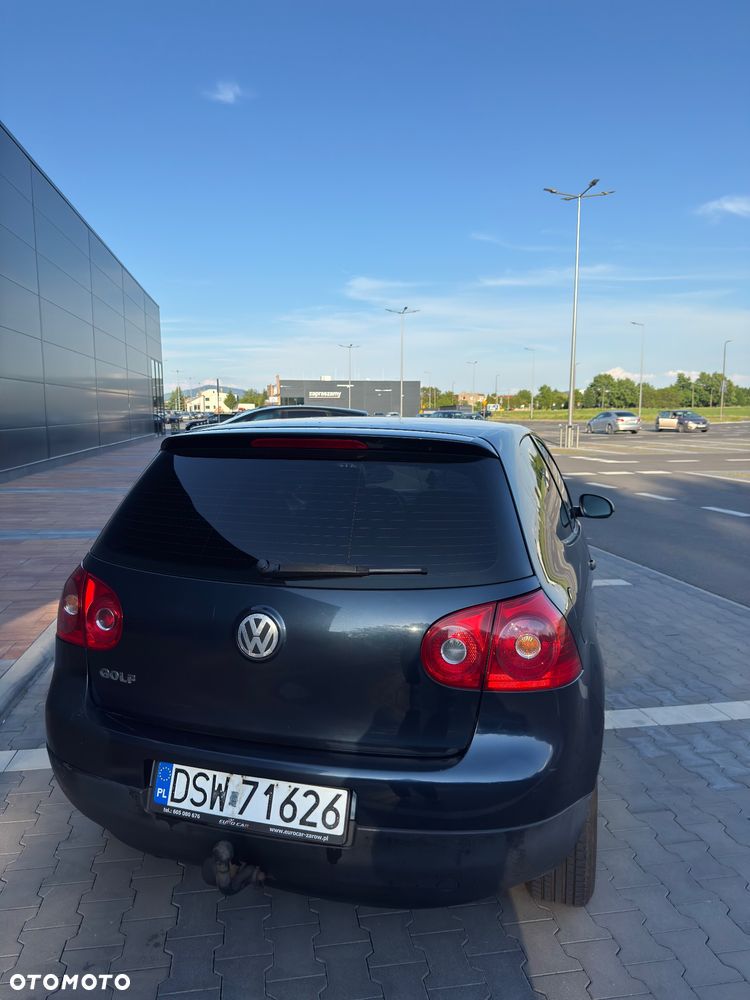 Volkswagen Golf 1.4 FSI Comfortline - 10