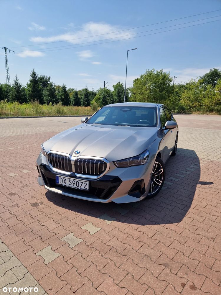BMW Seria 5 520d mHEV M Sport - 2