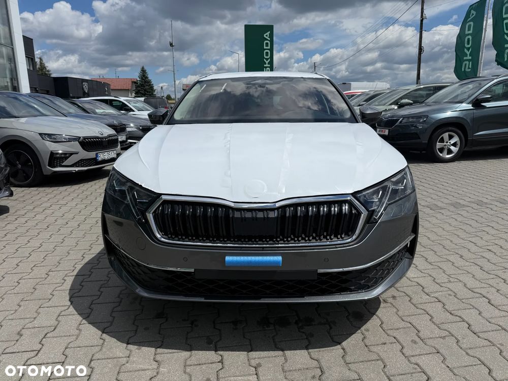 Skoda Octavia 1.5 TSI mHEV Drive Selection DSG - 2
