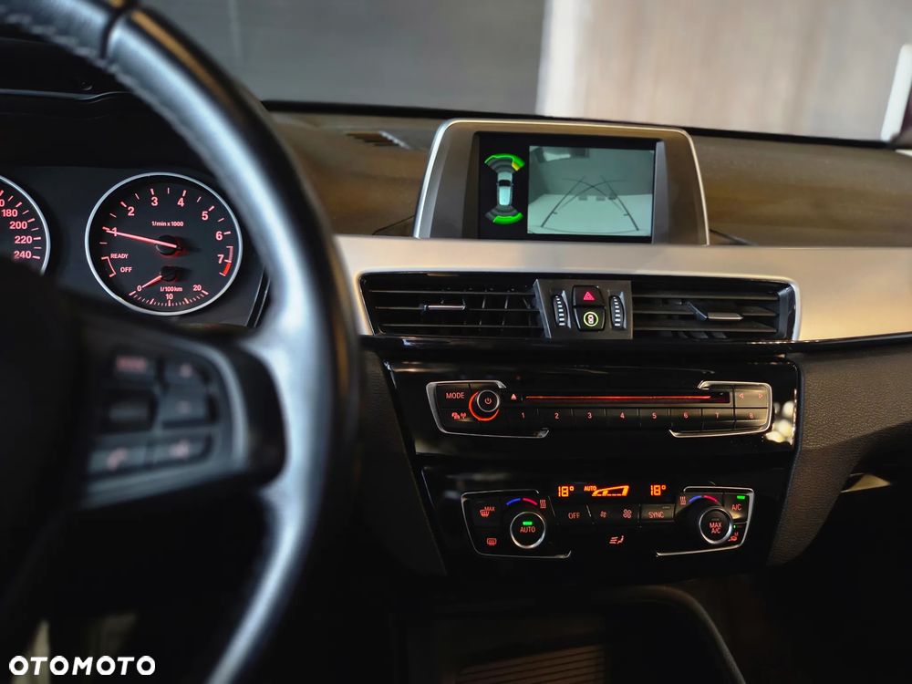 BMW X1 sDrive18i GPF Advantage - 13