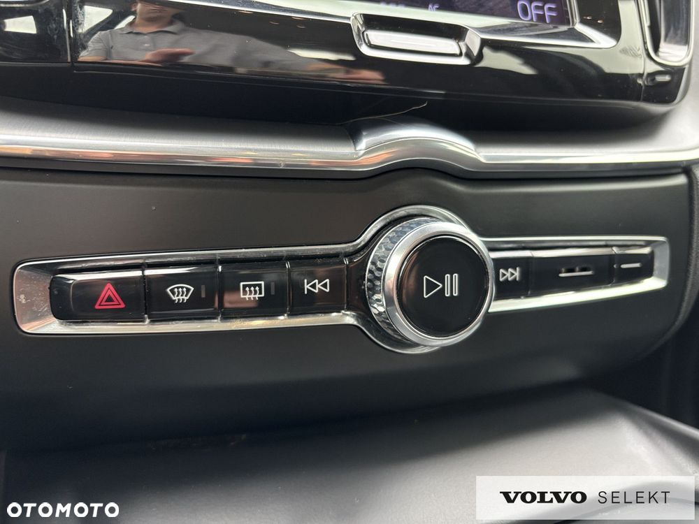 Volvo XC 60 - 19