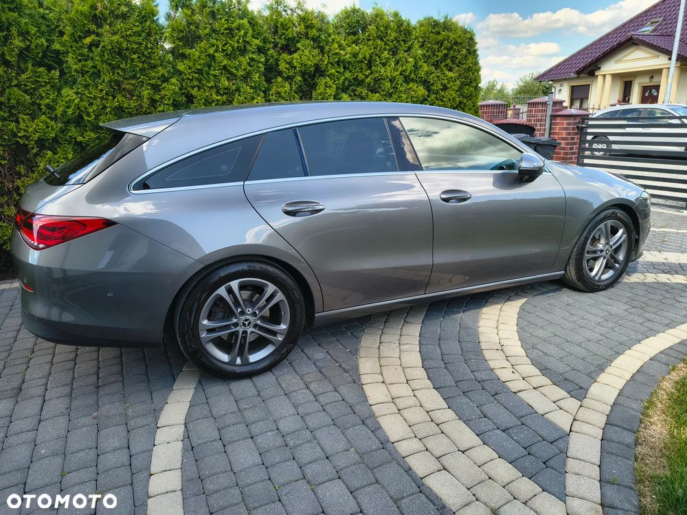 Mercedes-Benz CLA 180 7G-DCT - 7