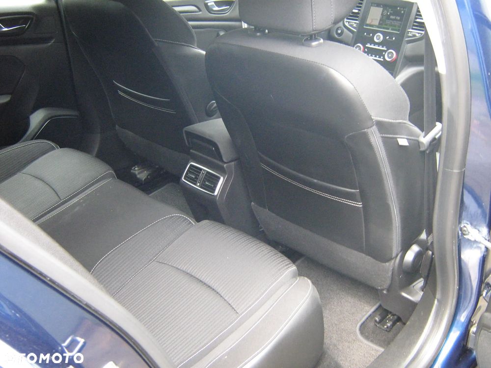 Renault Megane 1.6 SCe Limited - 9