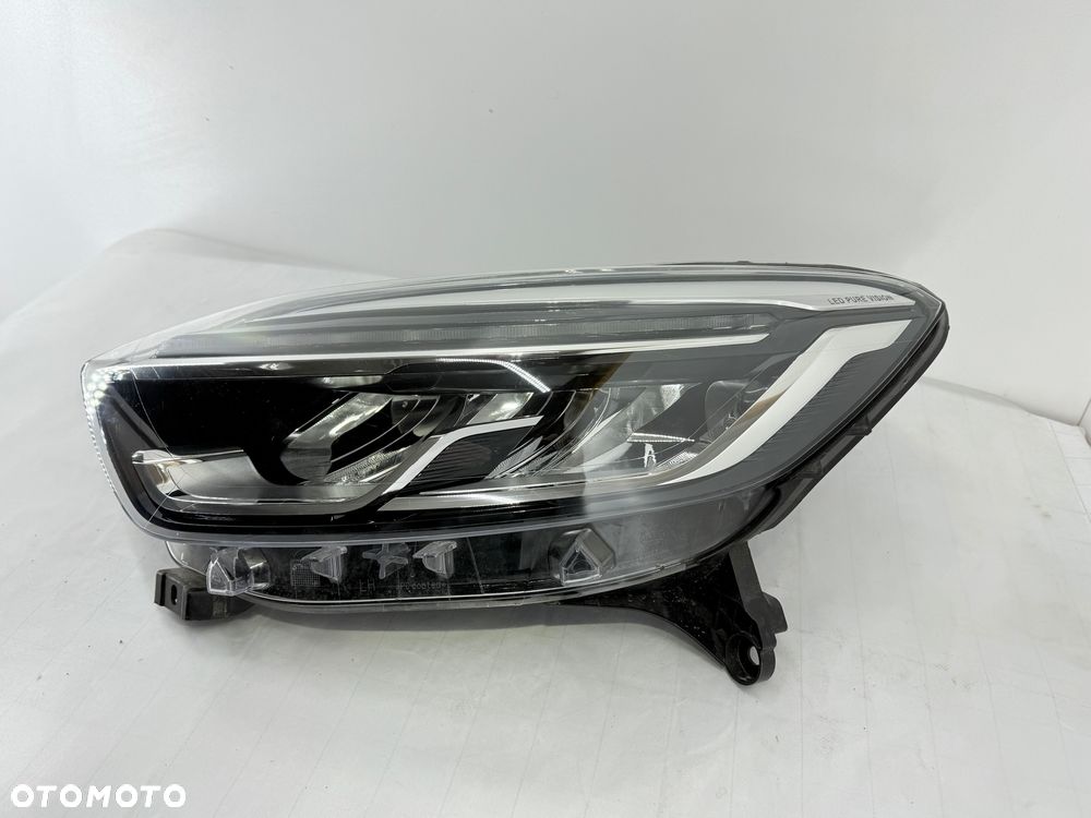 Lampa przednia Renault Captur I LIFT FL  Full led - 2