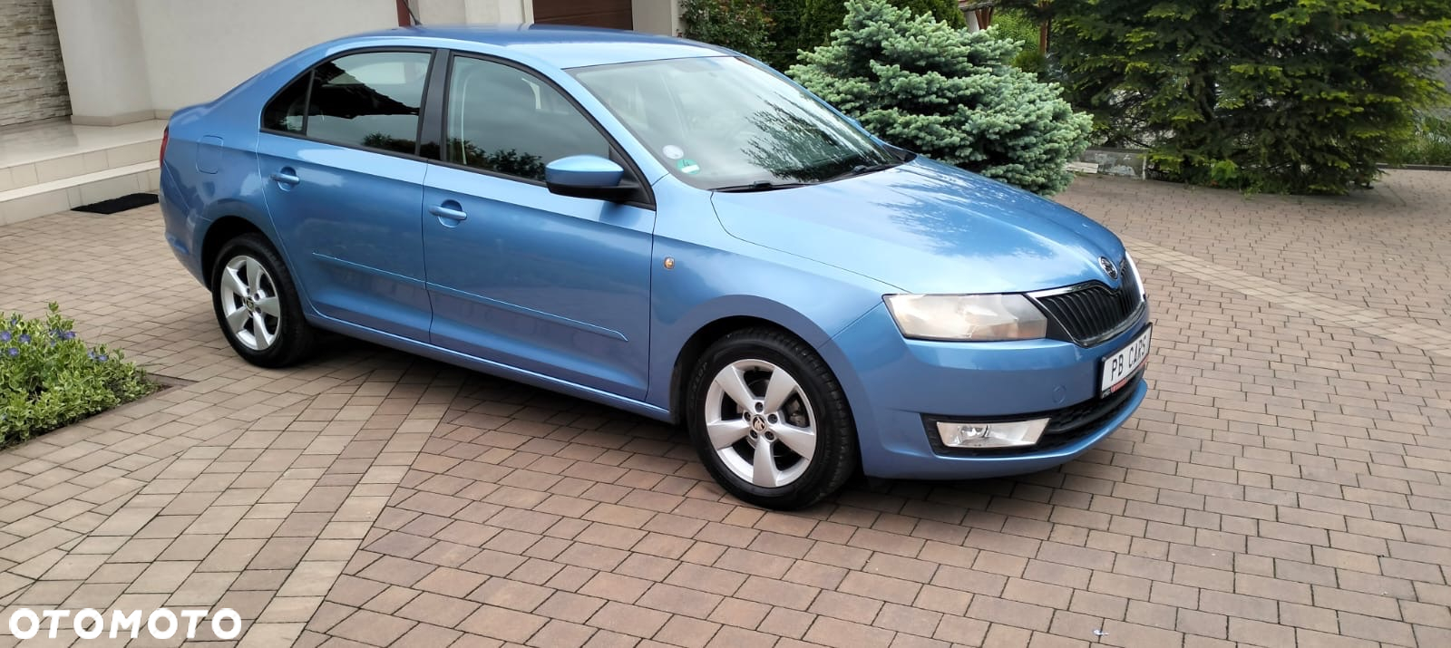 Skoda RAPID 1.2 TSI Ambition - 3