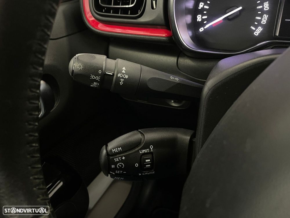 Citroën C3 1.2 PureTech Feel - 33