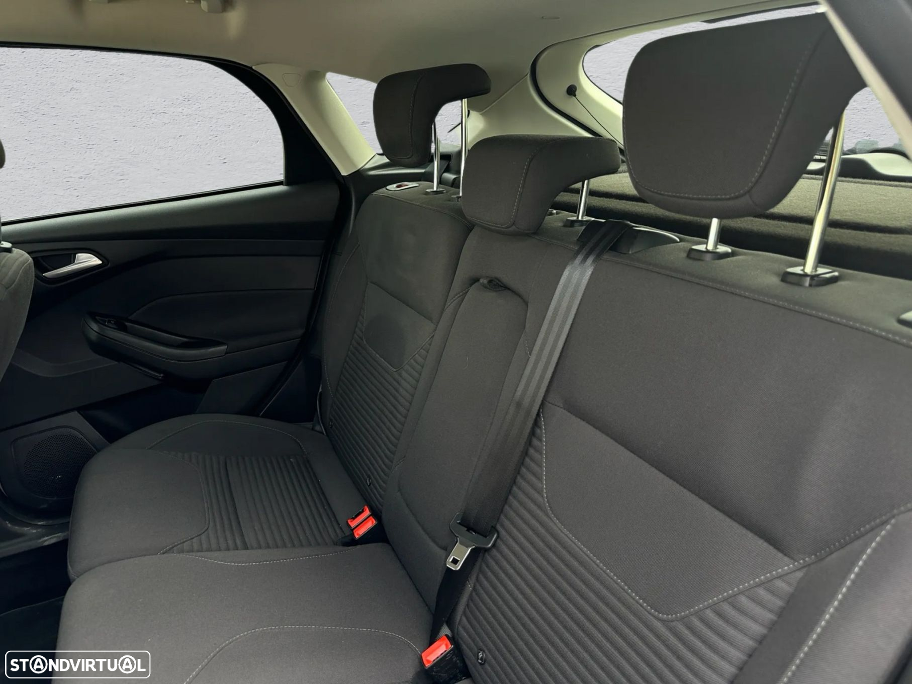 Ford Focus 1.5 TDCi Titanium DPS - 12