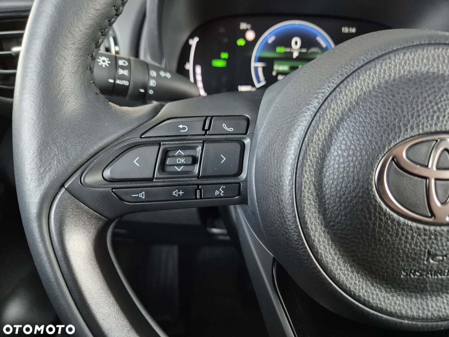 Toyota Yaris - 18