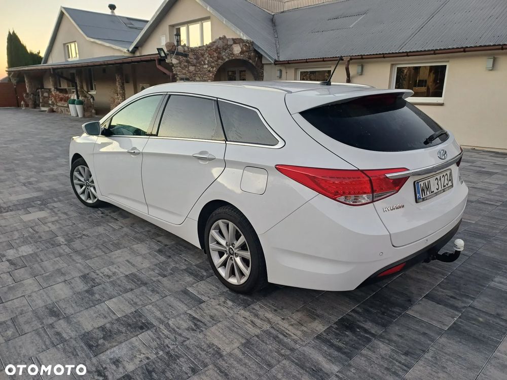 Hyundai i40 Kombi 1.7 CRDi Premium - 8