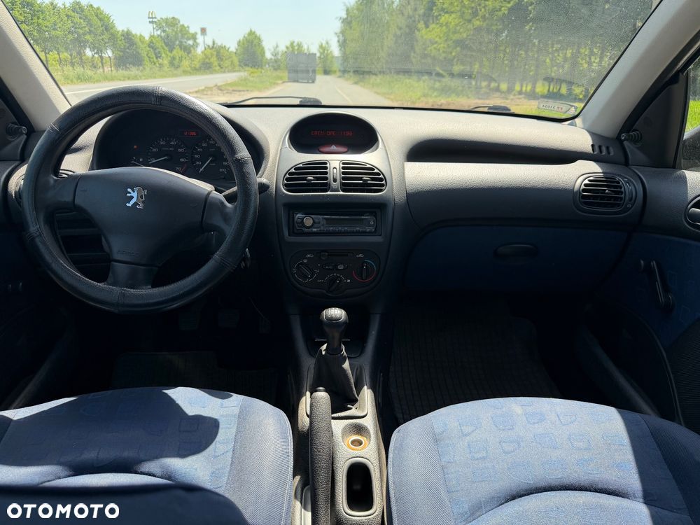 Peugeot 206 1.1 Mistral - 8