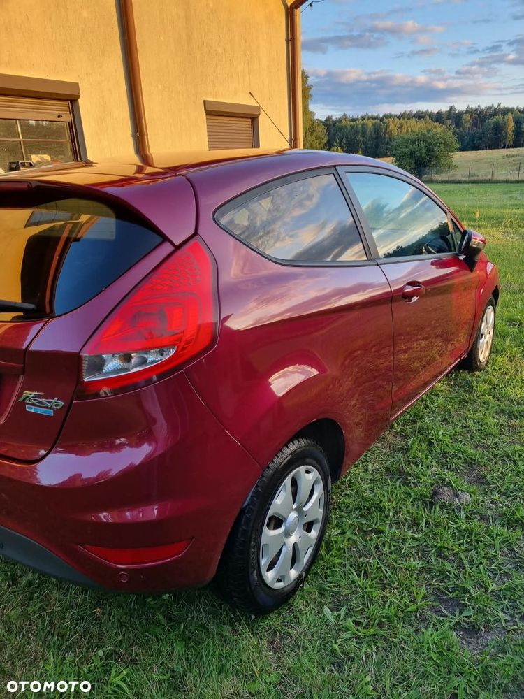Ford Fiesta 1.25 Ambiente EU5 - 3
