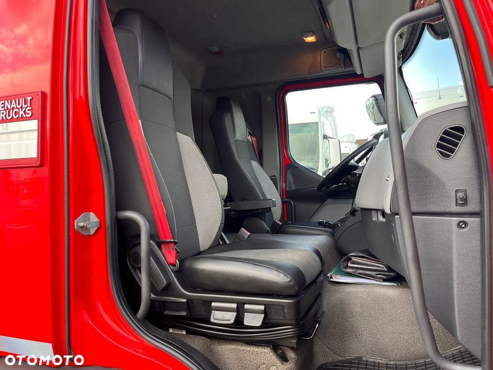 Renault D 256KM / DMC 18 / CHŁODNIA + WINDA / SALON POLSKA / FV 23% - 26