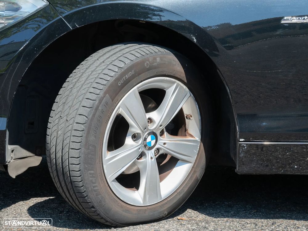BMW 116 d Advantage Auto - 9
