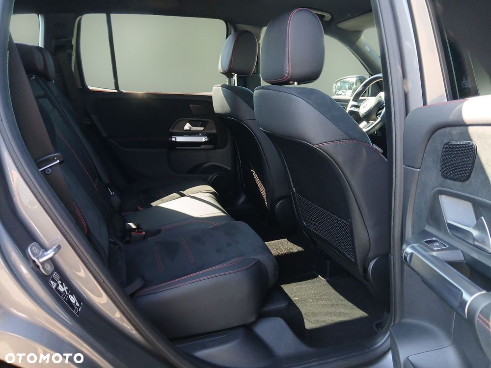 Mercedes-Benz GLB 220 d 4-Matic AMG Line 8G-DCT - 15