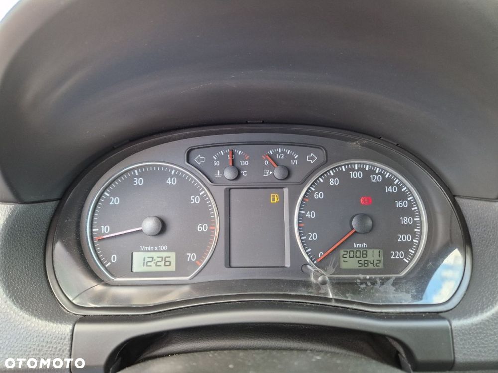 Volkswagen Polo Cross - 11