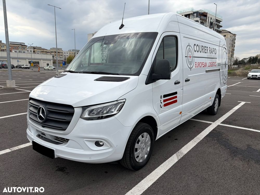 Mercedes-Benz Sprinter 319 - 1