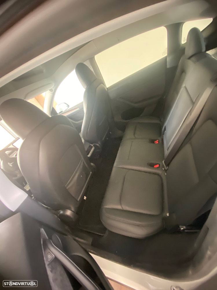 Tesla Model Y Performance Tração Integral - 9