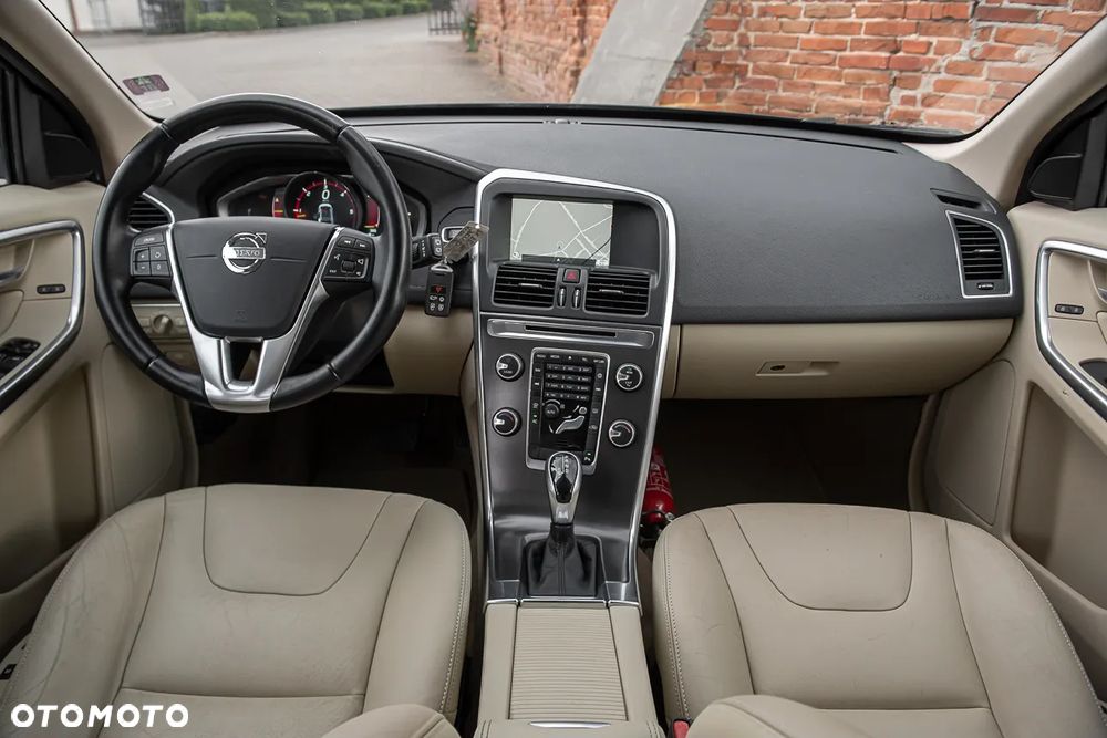 Volvo XC 60 D4 Geartronic Momentum - 7