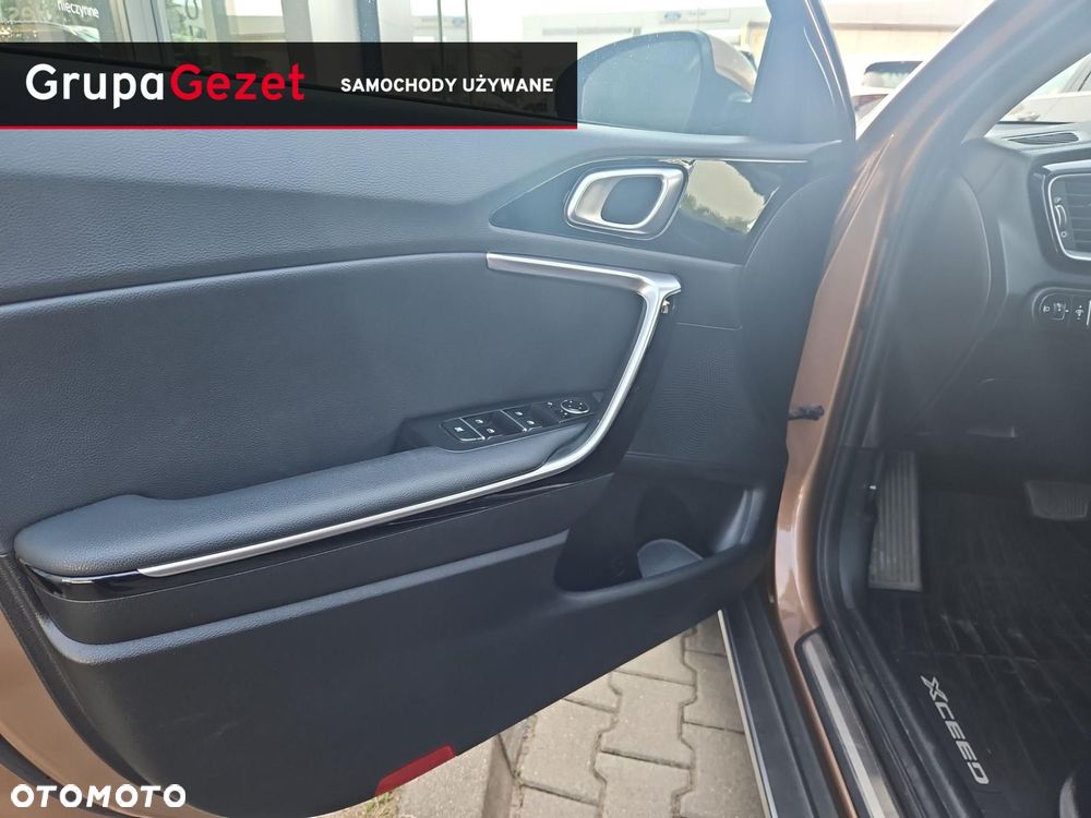 Kia XCeed 1.6 GDI PHEV Business Line DCT - 10