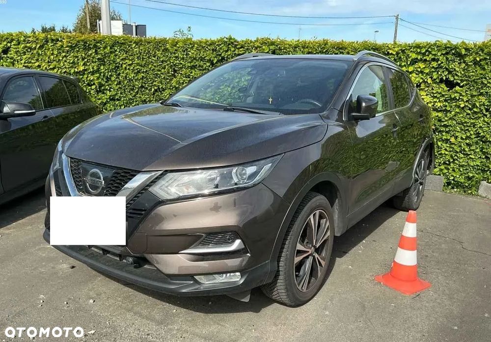 Nissan Qashqai 1.5 dCi N-Connecta - 1