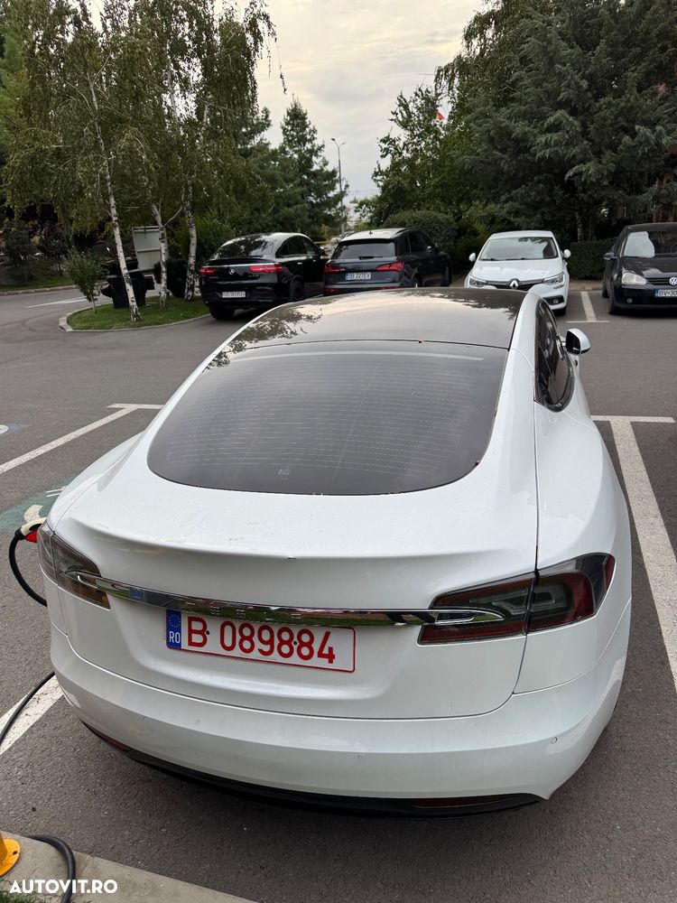 Tesla Model S Standard Reichweite - 4